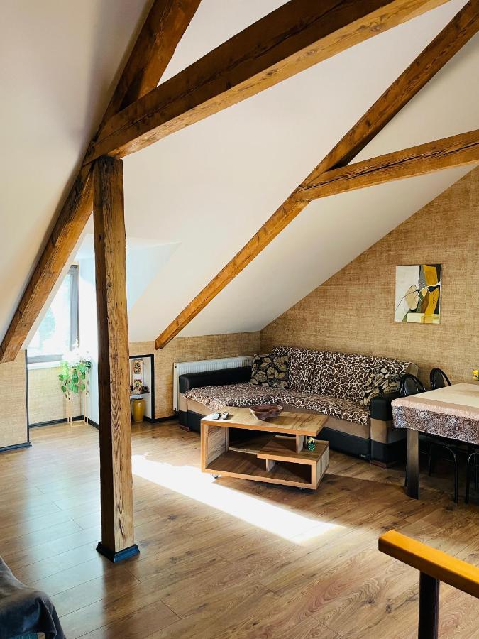 Beautiful Apartment On Atoneli Тбилиси Экстерьер фото
